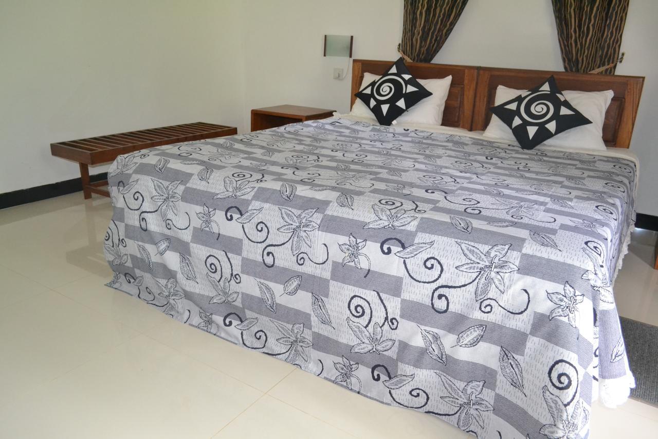 Sigiri Holiday Inn Inamaluwa Extérieur photo