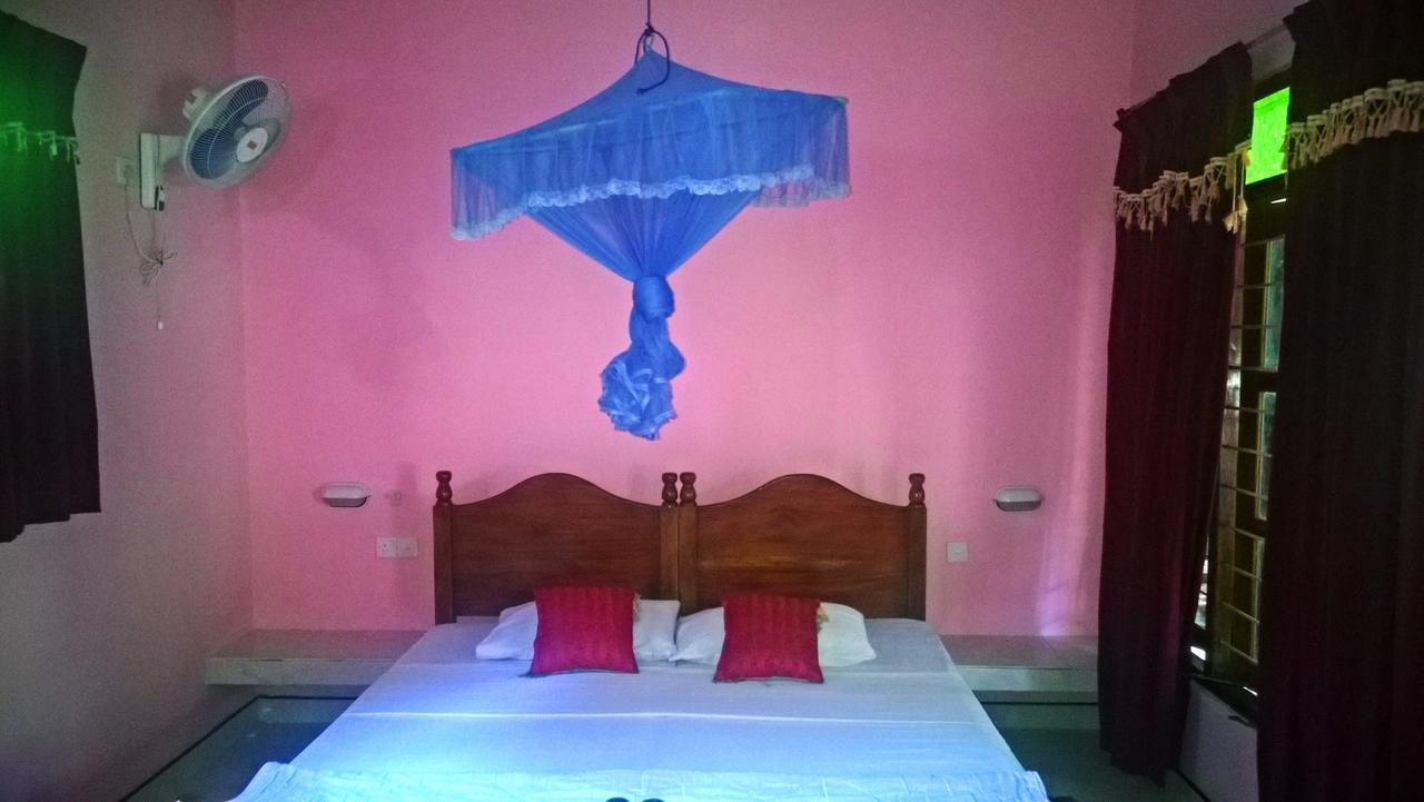 Sigiri Holiday Inn Inamaluwa Extérieur photo