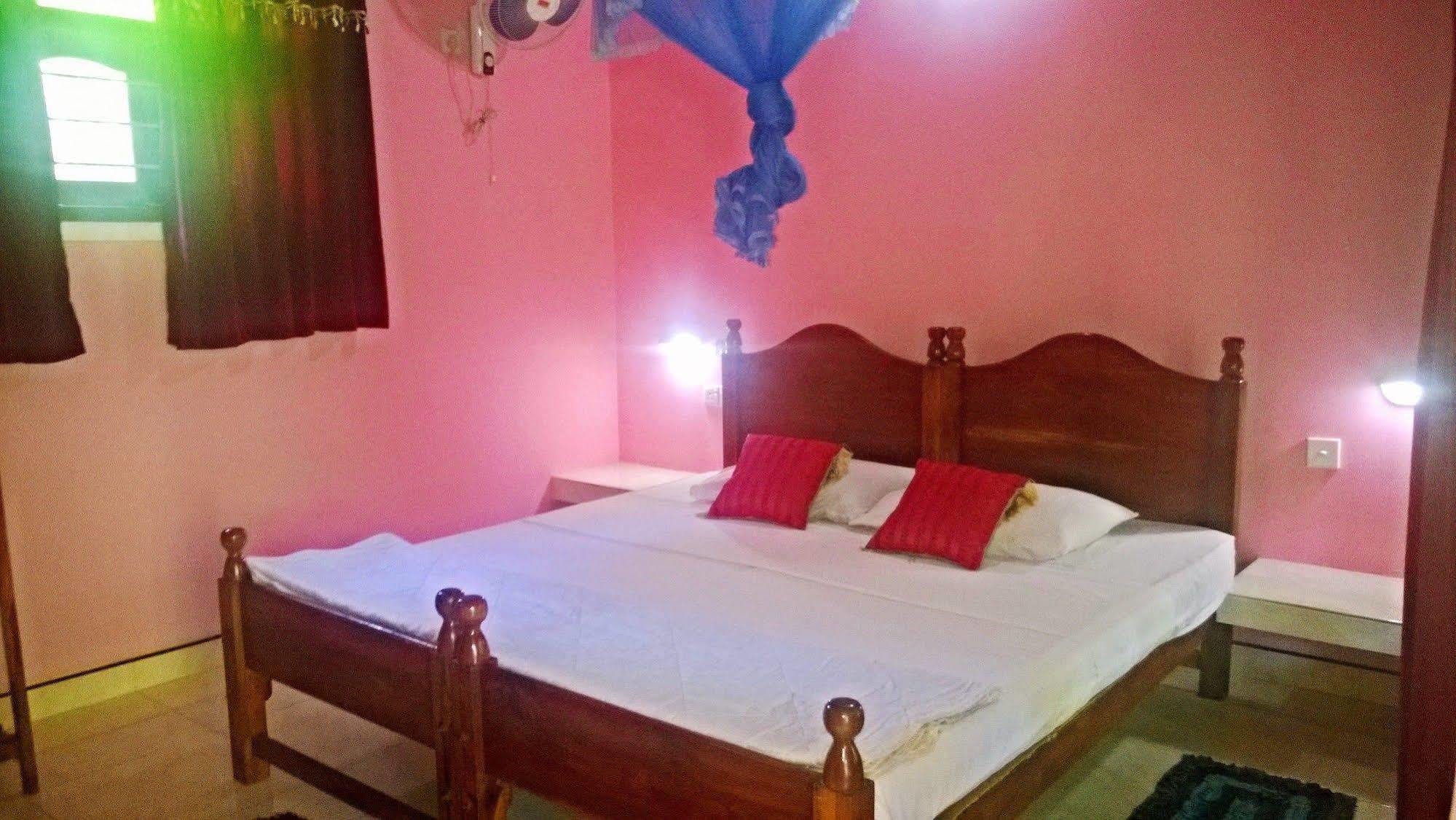 Sigiri Holiday Inn Inamaluwa Extérieur photo