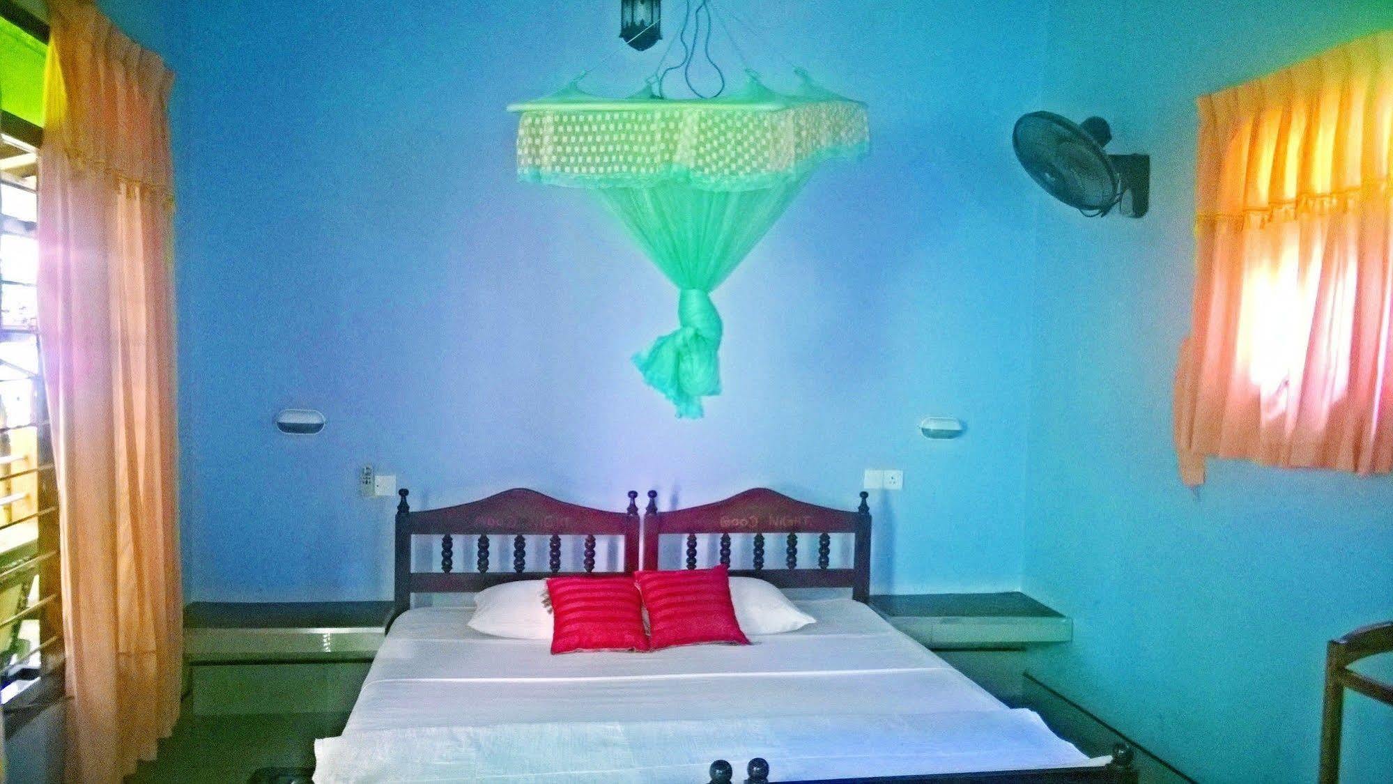 Sigiri Holiday Inn Inamaluwa Extérieur photo